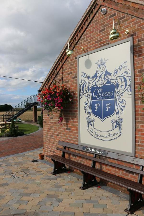 The Queens At Horton Telford Ngoại thất bức ảnh